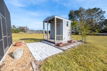 Country Home for Sale on 5 Acres in Branford, Florida - image 13