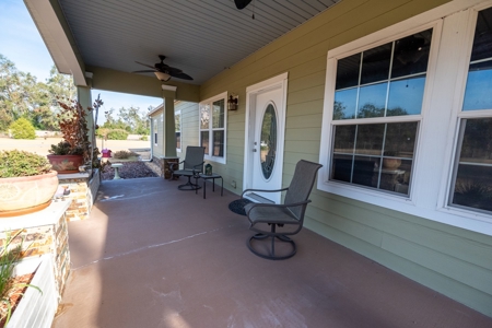 Country Home for Sale on 5 Acres in Branford, Florida - image 5