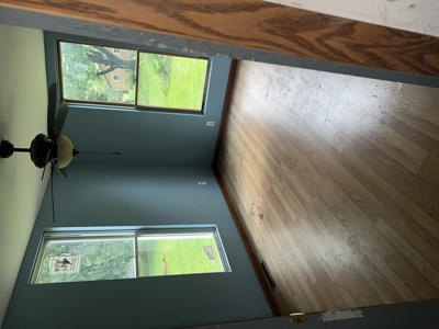 Charming Fixer-Upper Home in Robinson, IL - image 24