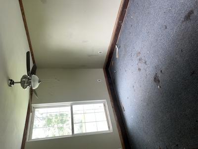 Charming Fixer-Upper Home in Robinson, IL - image 5