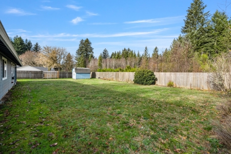 Spacious 4-Bed Home in Yacolt with Large Lot & RV Parking - image 43