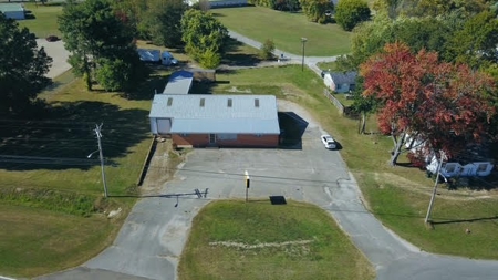 Commercial Building for Sale in McKenzie, TN - image 3