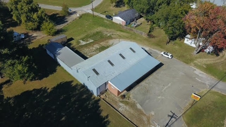 Commercial Building for Sale in McKenzie, TN - image 12