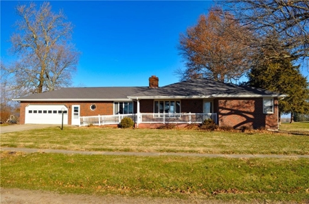3 Bedroom Brick Ranch Home For Sale In King City, MO - image 2