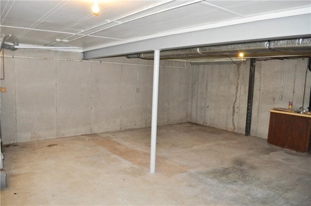 3 Bedroom Brick Ranch Home For Sale In King City, MO - image 29