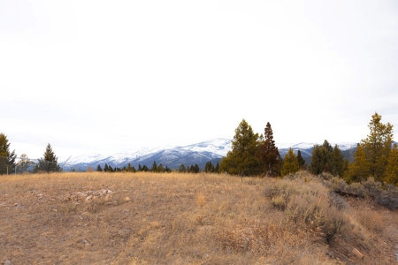 Montana Hunting Retreat - image 30