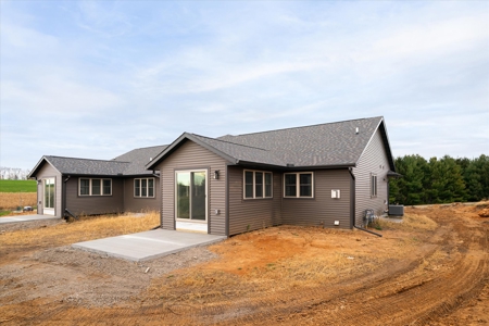 New Construction 4BR 3BA 2 Car Attached Garage for sale WI - image 6