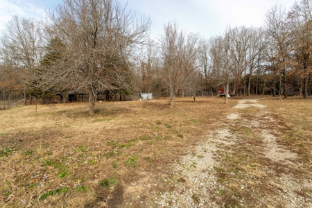 Country Home with Acreage For Sale in Imboden, AR - image 25