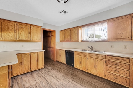 Home for Sale in Downtown Mangum, OK - image 11