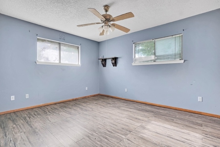 Home for Sale in Downtown Mangum, OK - image 20