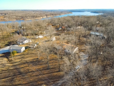 Home For Sale in Hickory County, MO - image 32