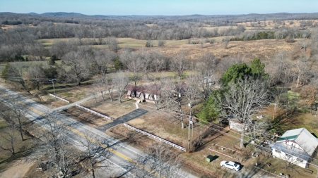 Country home in Fulton County AR for sale with 14.33 acreage - image 49