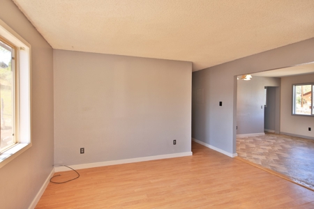 Investment Property 4-Plex For Sale in Western Colorado - image 15