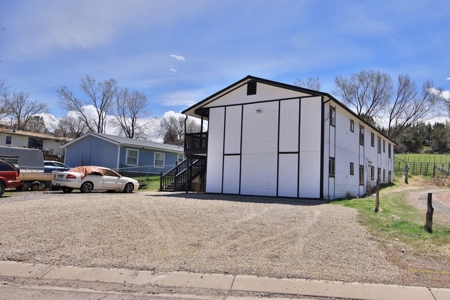 Investment Property 4-Plex For Sale in Western Colorado - image 2