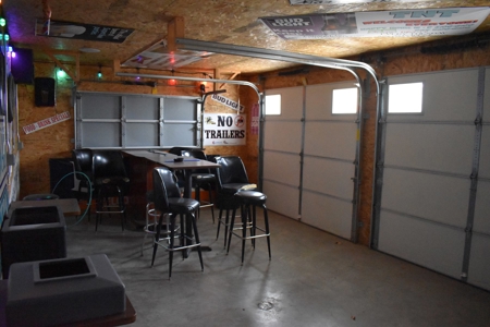 Bar/ Tavern for sale Conrad MT, Liquor license included - image 15