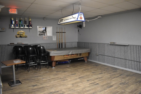Bar/ Tavern for sale Conrad MT, Liquor license included - image 3