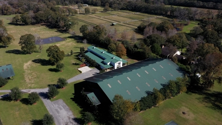 Premier Equestrian Facility in Carencro, LA - image 13