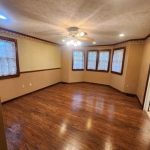 4 bedroom 2 bath home for sale near Franklin, Ky. - image 31