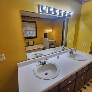 4 bedroom 2 bath home for sale near Franklin, Ky. - image 34