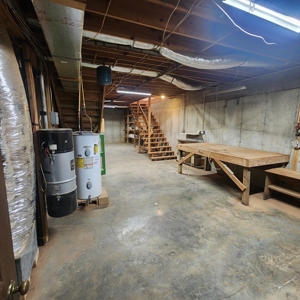 4 bedroom 2 bath home for sale near Franklin, Ky. - image 4