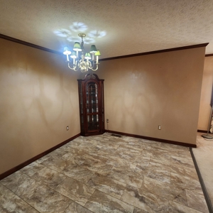 4 bedroom 2 bath home for sale near Franklin, Ky. - image 23