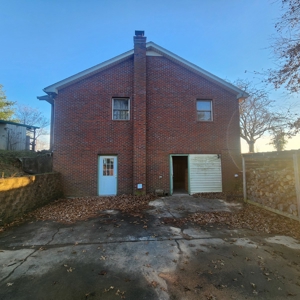 4 bedroom 2 bath home for sale near Franklin, Ky. - image 3