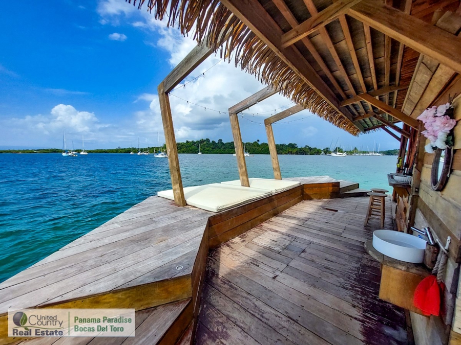 Floating Bar and Restaurant Bocas del Toro 14