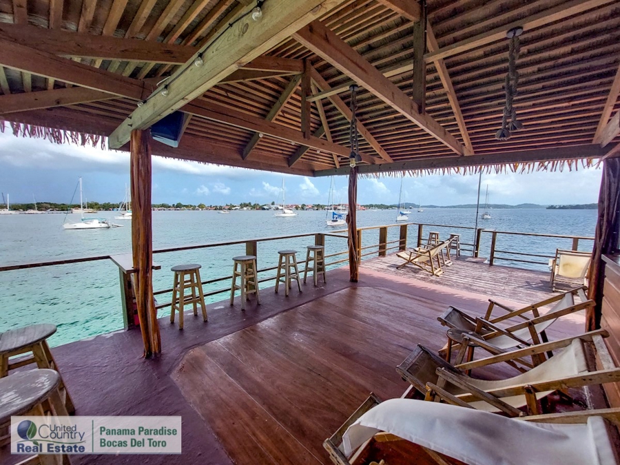 Floating Bar and Restaurant Bocas del Toro 32