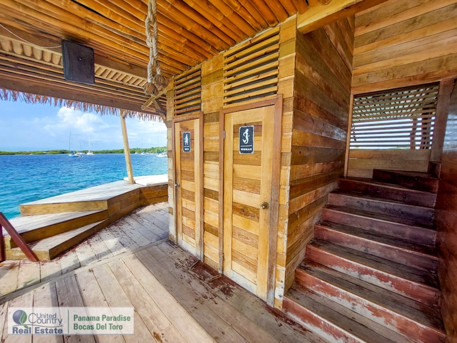 Floating Bar and Restaurant Bocas del Toro 29