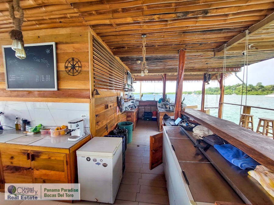 Floating Bar and Restaurant Bocas del Toro 8