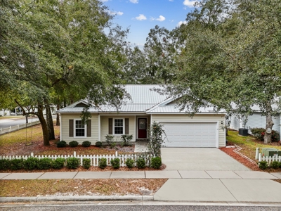 Riverwalk home fanning springs homes for sale in gated comm - image 37