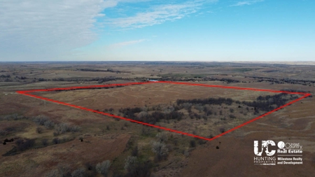 Graham Co. Kansas Premium Deer Hunting Land For Sale - image 3