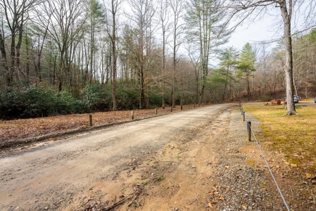 Cabin for Sale in Wilkes County NC! - image 12