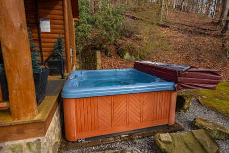 Cabin for Sale in Wilkes County NC! - image 15