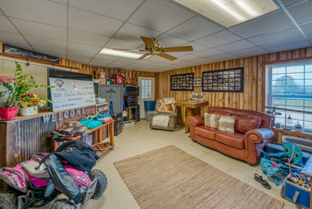 Premier Equestrian Facility in the Heart of the Ozark Mtns - image 16