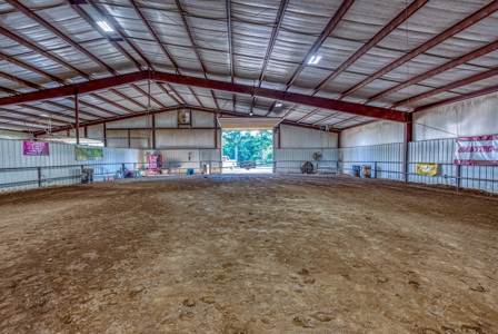 Premier Equestrian Facility in the Heart of the Ozark Mtns - image 42