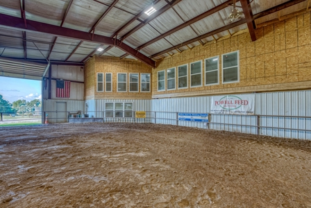 Premier Equestrian Facility in the Heart of the Ozark Mtns - image 43