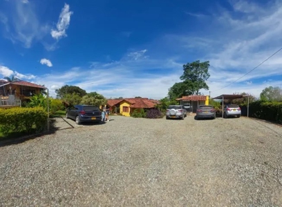 Luxurious Estate for Sale in the Coffee Region in Colombia - image 3