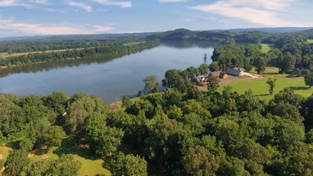 River Front Home W/Acreage For Sale In Tn On Tennessee River - image 32