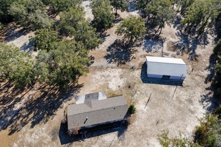 3 bedroom 2 bathroom 2000 Mobile home on 14.87 Acres - image 11