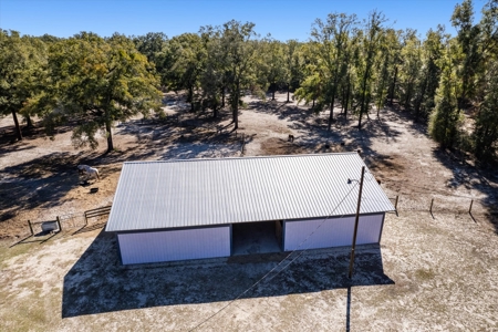 3 bedroom 2 bathroom 2000 Mobile home on 14.87 Acres - image 14