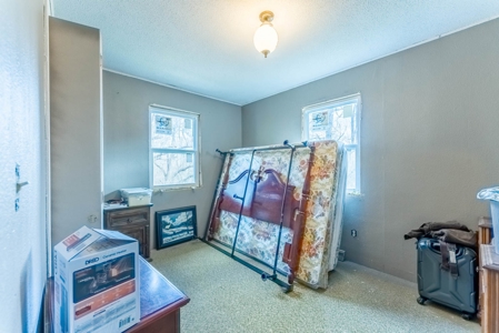 Home in Town for Sale in Thayer, Missouri - image 15