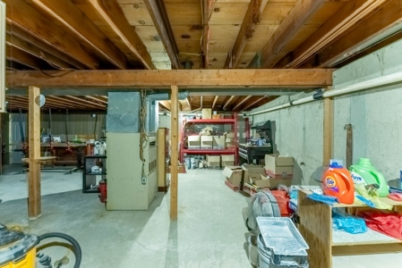 Home in Town for Sale in Thayer, Missouri - image 27