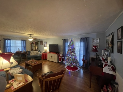 Country Home For Sale in TN Near Nashville and Huntsville - image 12