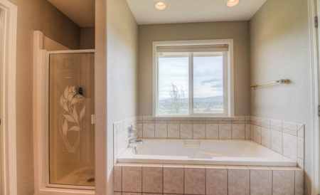 Country Home With Private Airstrip - image 22