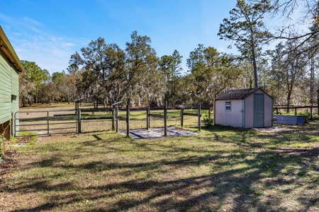 Country Home on 5 Acres in Morriston, FL - image 38