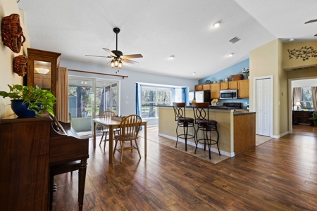 Country Home on 5 Acres in Morriston, FL - image 21