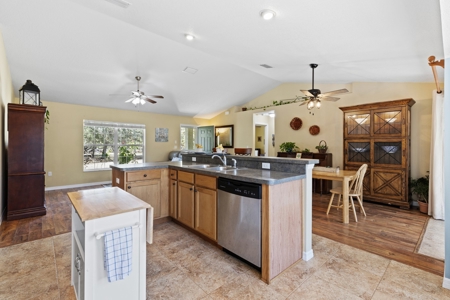 Country Home on 5 Acres in Morriston, FL - image 17