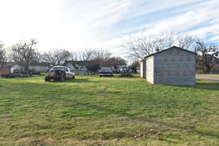 Starter Home or Rental Property, Archer City Texas - image 19