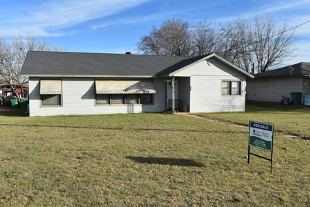 Starter Home or Rental Property, Archer City Texas - image 1